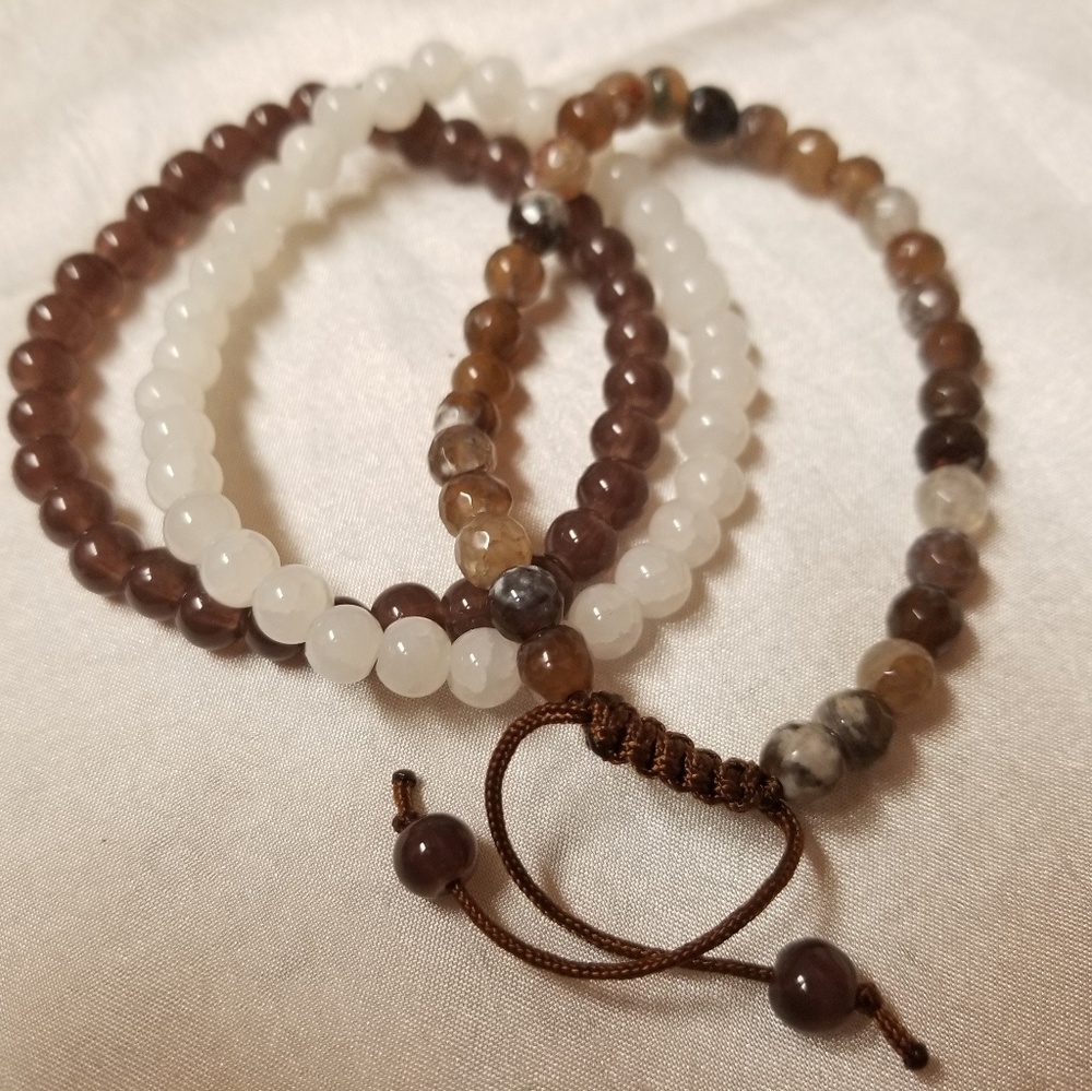 Handmade bracelets - Picture 6 of 6